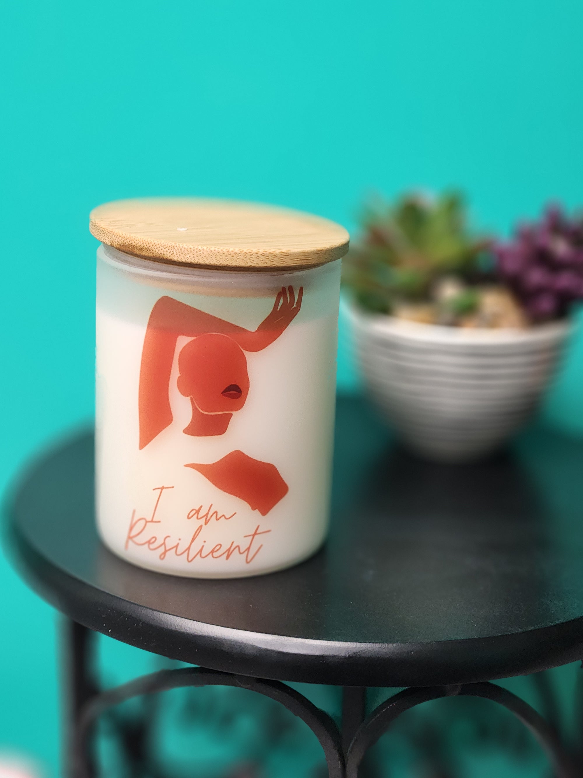 I Am Resilient Reminder Candle - Frosted